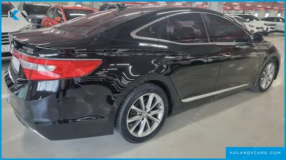 HYUNDAI GRANDEUR HG220 DIESEL PREMIUM