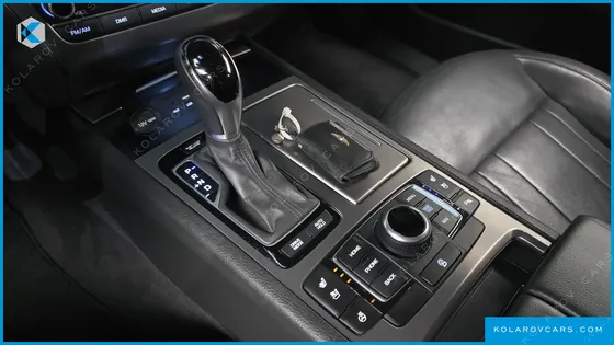 HYUNDAI GENESIS G330 PREMIUM AWD