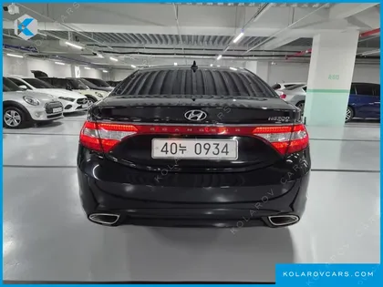 HYUNDAI GRANDEUR HG240 MODERN