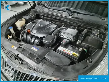 HYUNDAI GRANDEUR HG240 MODERN