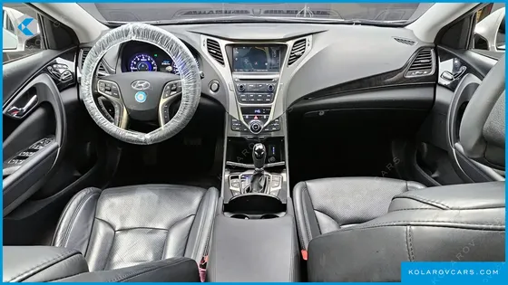 HYUNDAI GRANDEUR HG300 EXCLUSIVE