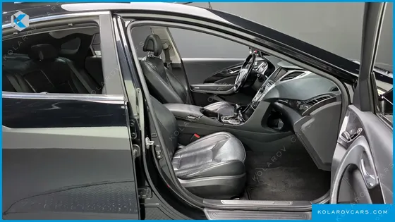 HYUNDAI GRANDEUR HG300 NOBLE