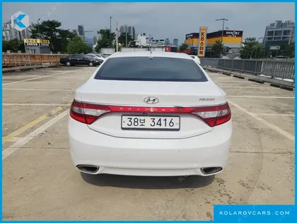 HYUNDAI GRANDEUR HG240 MODERN