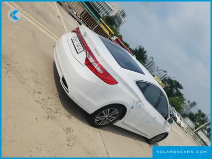 HYUNDAI GRANDEUR HG240 MODERN