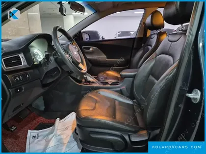 KIA NIRO LUXURY