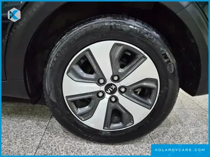 KIA NIRO LUXURY