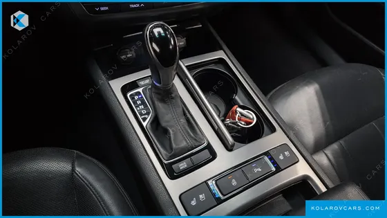 HYUNDAI GENESIS G330 MODERN AWD
