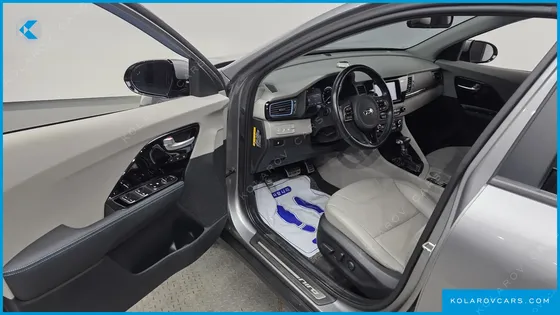 KIA NIRO NOBLESSE