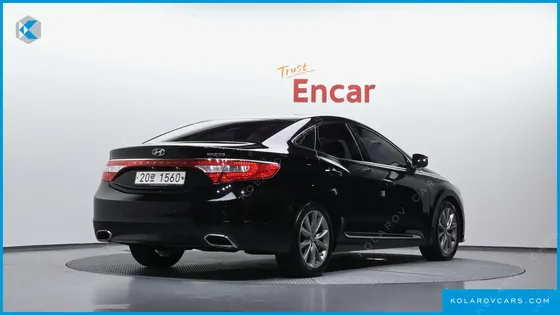 HYUNDAI GRANDEUR HG240 MODERN