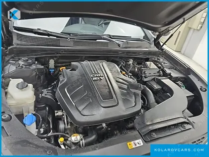 HYUNDAI GRANDEUR HG220 DIESEL MODERN