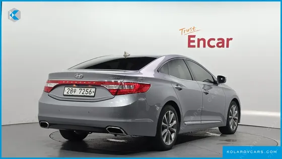 HYUNDAI GRANDEUR HG240 MODERN