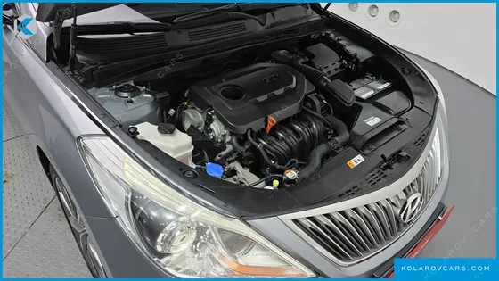 HYUNDAI GRANDEUR HG240 MODERN