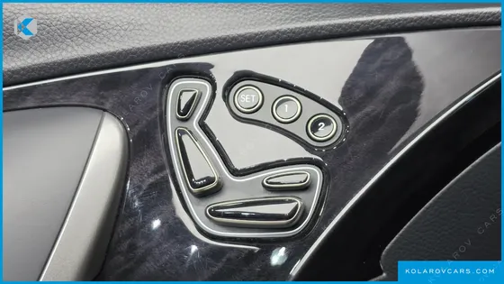 HYUNDAI GRANDEUR HG300 PREMIUM