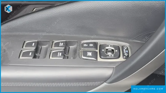 HYUNDAI GRANDEUR HG300 PREMIUM