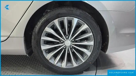 HYUNDAI GRANDEUR HG300 PREMIUM