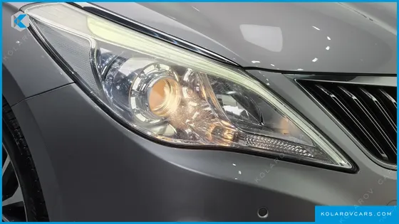 HYUNDAI GRANDEUR HG300 PREMIUM