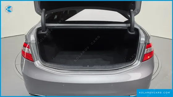 HYUNDAI GRANDEUR HG300 PREMIUM