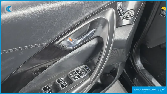 HYUNDAI GRANDEUR HG220 DIESEL MODERN