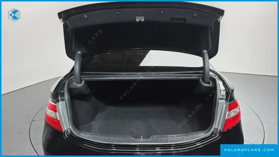 HYUNDAI GRANDEUR HG220 DIESEL MODERN
