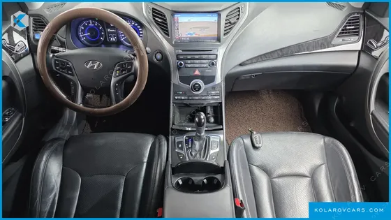HYUNDAI GRANDEUR LPG HG300 MODERN