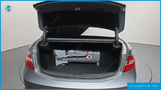 HYUNDAI GRANDEUR LPG HG300 MODERN
