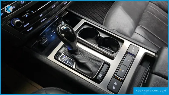 HYUNDAI GENESIS G330 MODERN AWD
