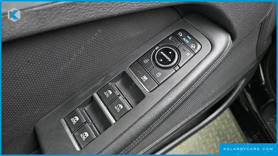 HYUNDAI GENESIS G330 MODERN AWD