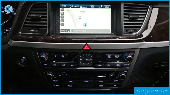 HYUNDAI GENESIS G330 MODERN AWD