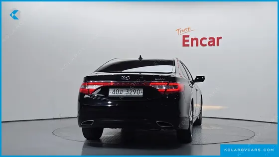 HYUNDAI GRANDEUR HG300 NOBLE