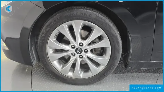 HYUNDAI GRANDEUR HG300 NOBLE
