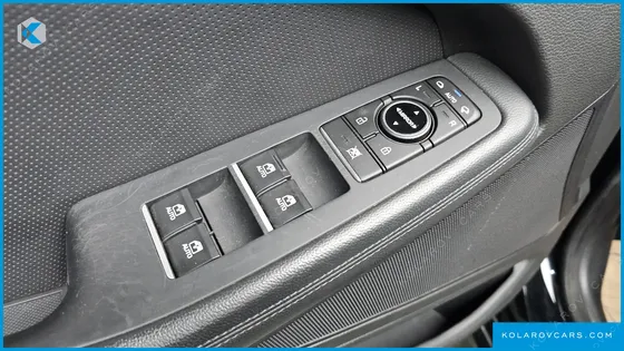 HYUNDAI GENESIS G330 MODERN AWD