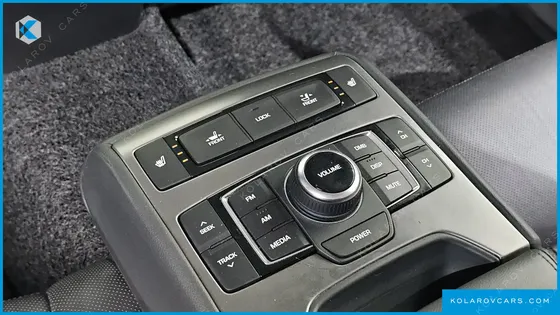 HYUNDAI GENESIS G330 MODERN AWD