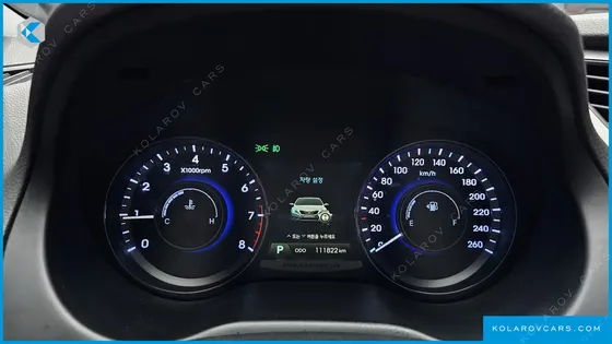HYUNDAI GRANDEUR HG240 MODERN