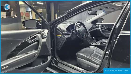 HYUNDAI GRANDEUR HG240 MODERN