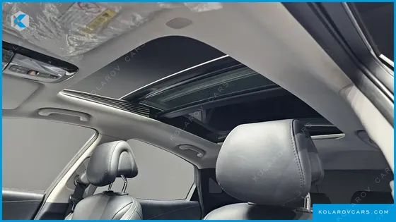 HYUNDAI GRANDEUR HG240 MODERN
