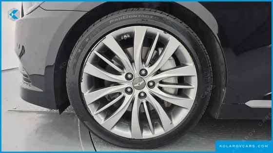 HYUNDAI GENESIS G330 PREMIUM AWD