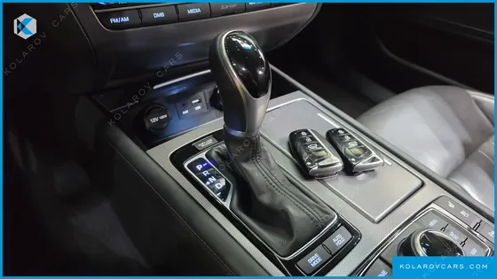 HYUNDAI GENESIS G330 PREMIUM AWD