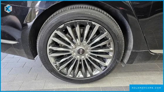 KIA K9 3.3 T-GDI AWD
