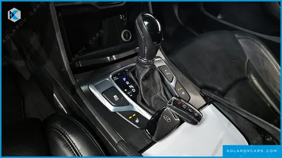 HYUNDAI GRANDEUR HG240 MODERN