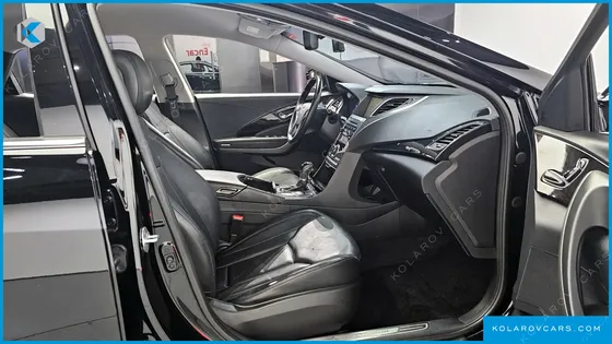 HYUNDAI GRANDEUR HG240 MODERN