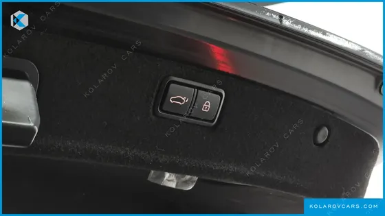 HYUNDAI GENESIS G330 PREMIUM AWD