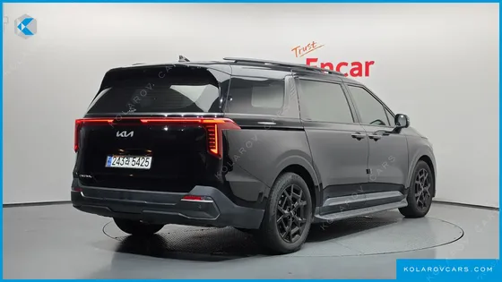 KIA CARNIVAL DIESEL 9-SEATER GRAVITY