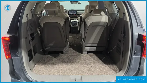 KIA CARNIVAL DIESEL 9-SEATER GRAVITY