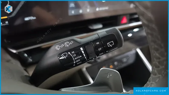 KIA CARNIVAL DIESEL 9-SEATER GRAVITY