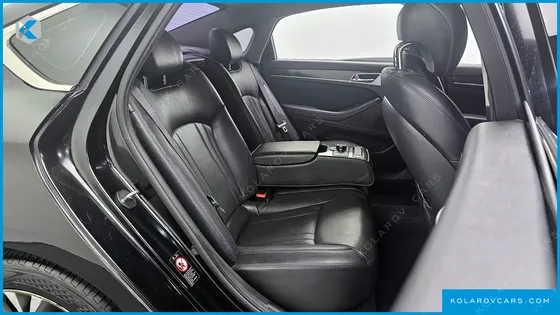 HYUNDAI GENESIS G330 MODERN