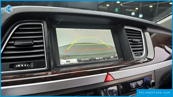 HYUNDAI GENESIS G330 MODERN