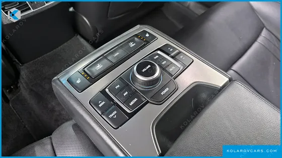 HYUNDAI GENESIS G330 MODERN