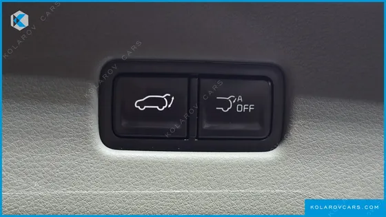 KIA CARNIVAL GASOLINE 7-SEATER GRAVITY