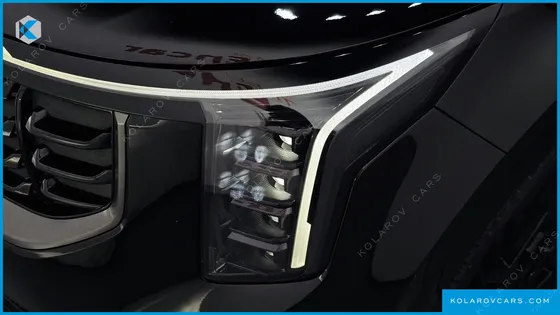KIA CARNIVAL GASOLINE 7-SEATER GRAVITY