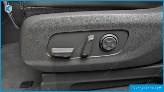 KIA CARNIVAL DIESEL 9-SEATER HI-LIMOUSINE
